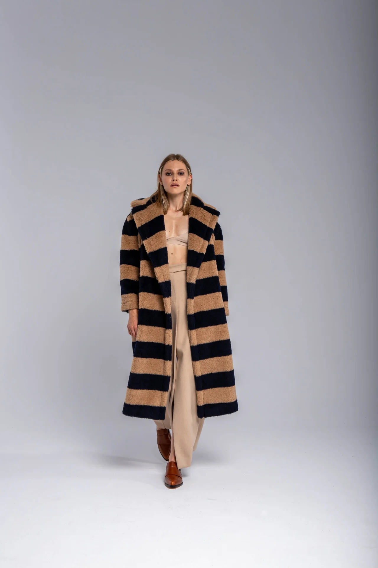 Пальто шуба Тедди Max Mara - миниатюра 4