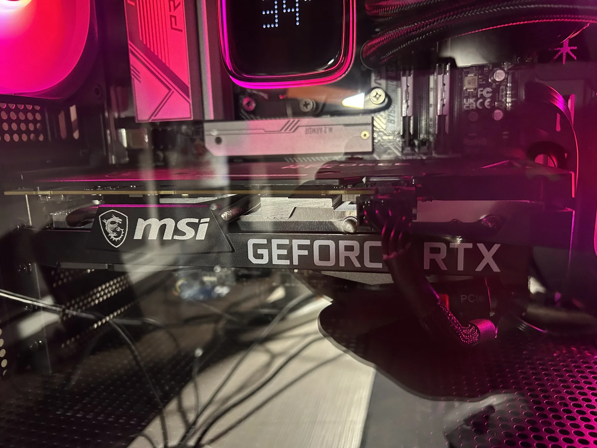 Видеокарта MSI GeForce RTX 3050 8GB ventus 2X OC - миниатюра 2