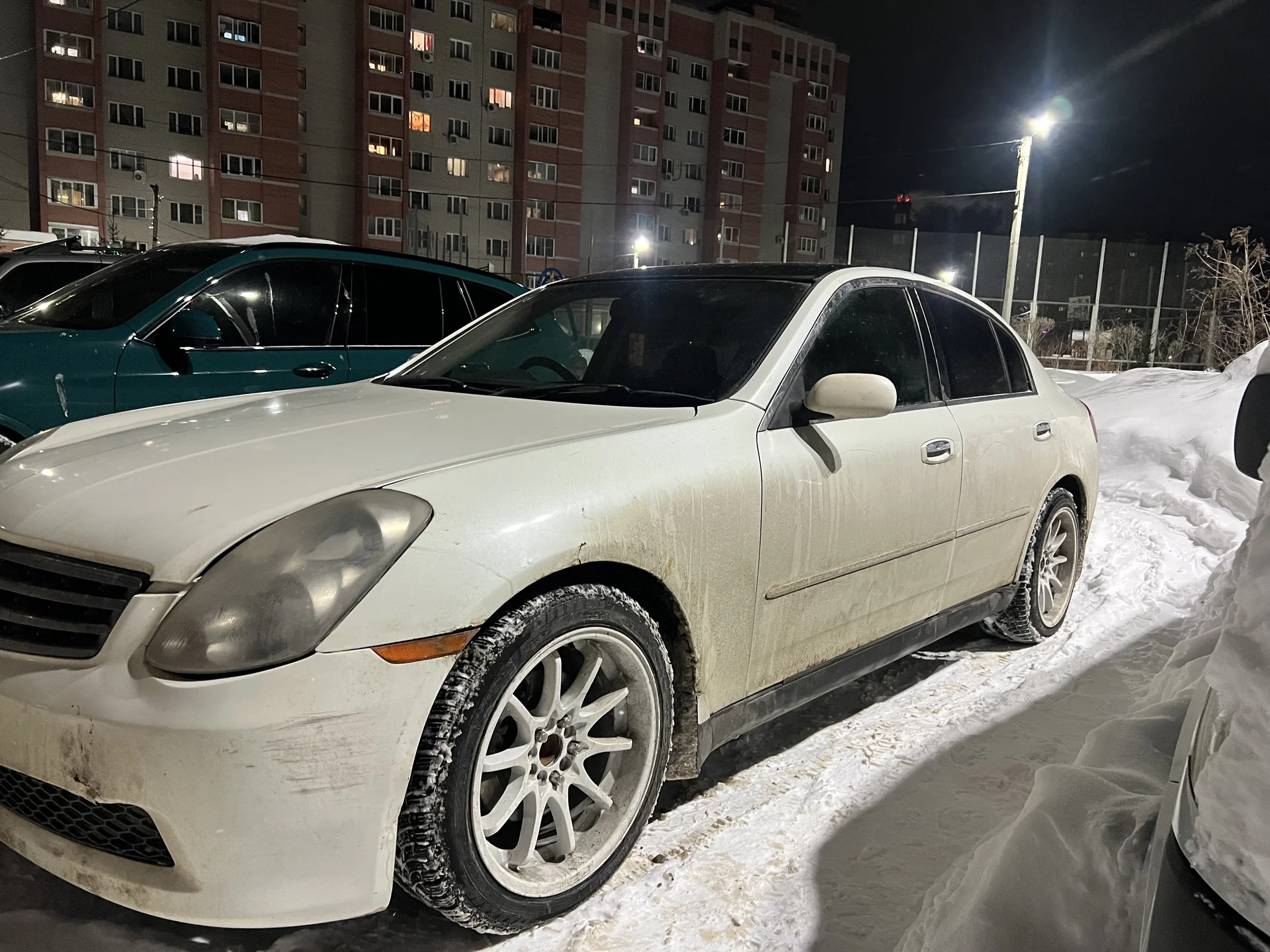 Nissan skyline v35 - миниатюра 5
