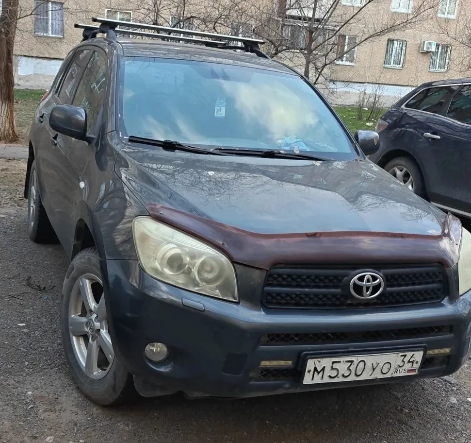 Toyota RAV4 - изображение 1