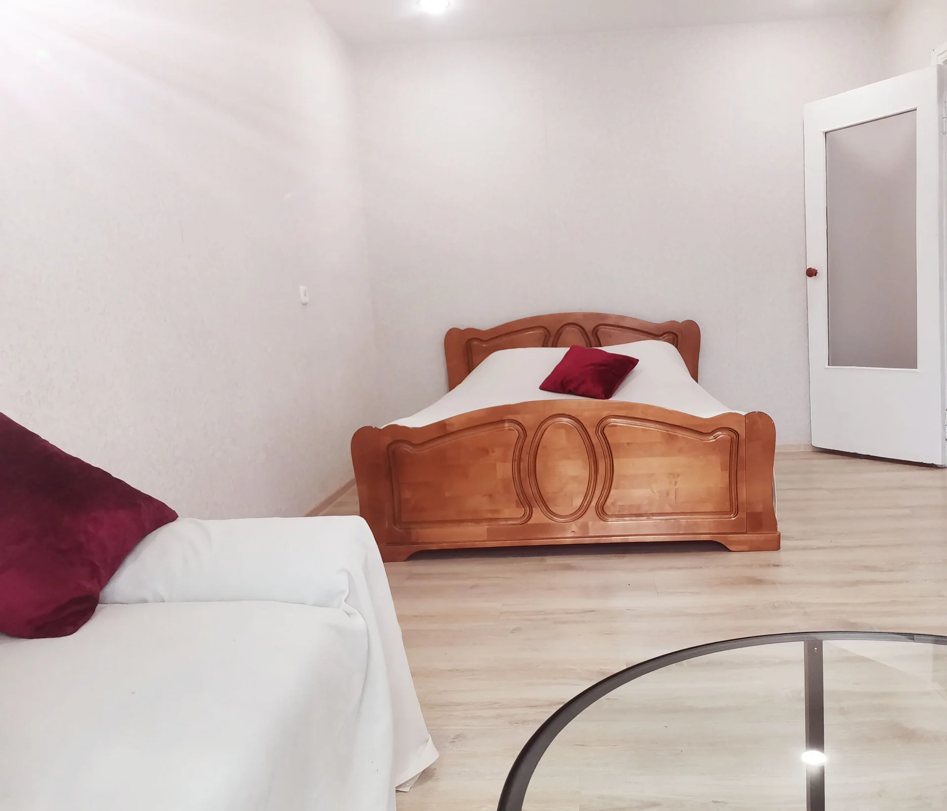 1-к. квартира 30м 2 кровати - миниатюра 4