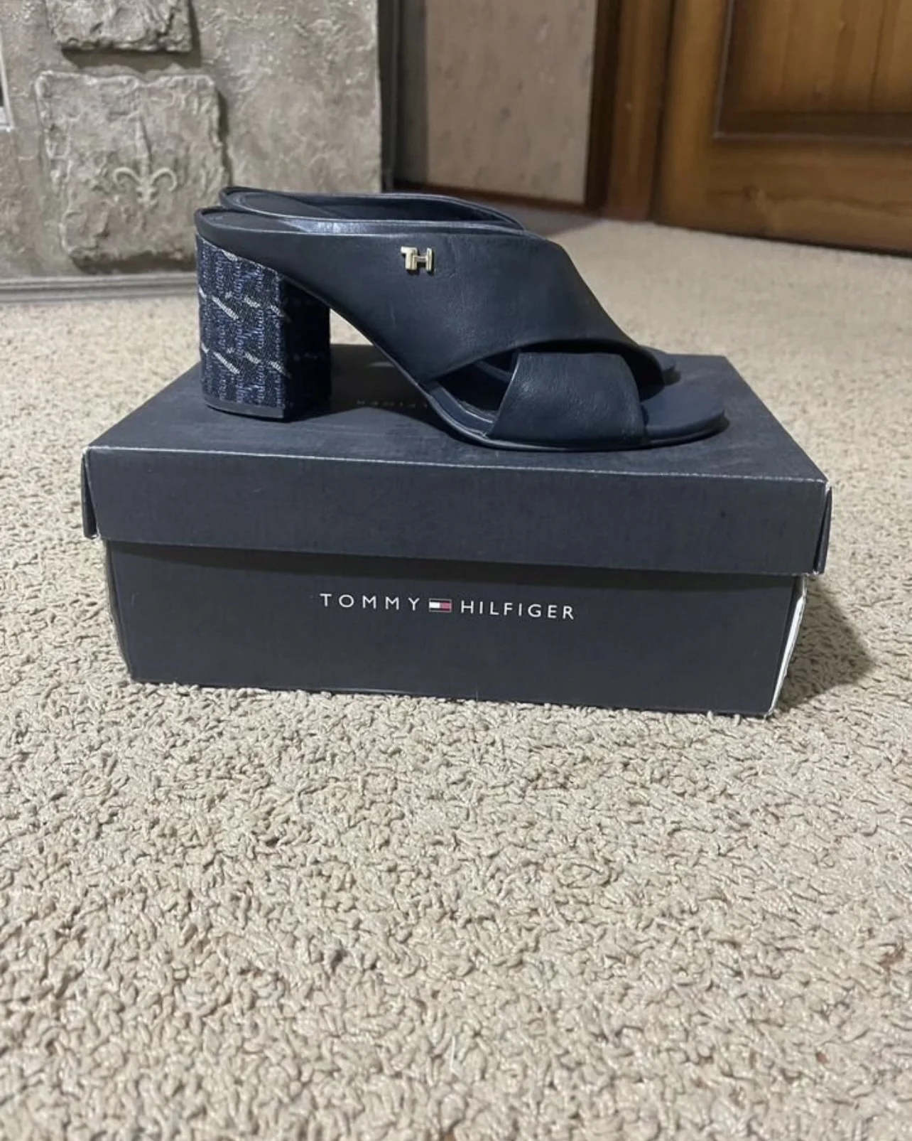 Слабо Tommy Hilfiger - миниатюра 3