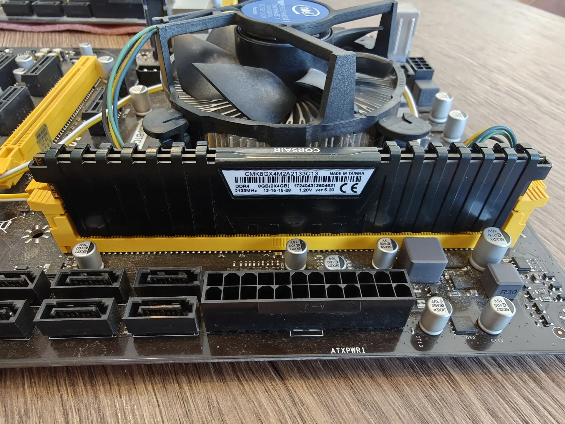 Материнская плата Biostar TB250-BTC с процессором и памятью - миниатюра 4