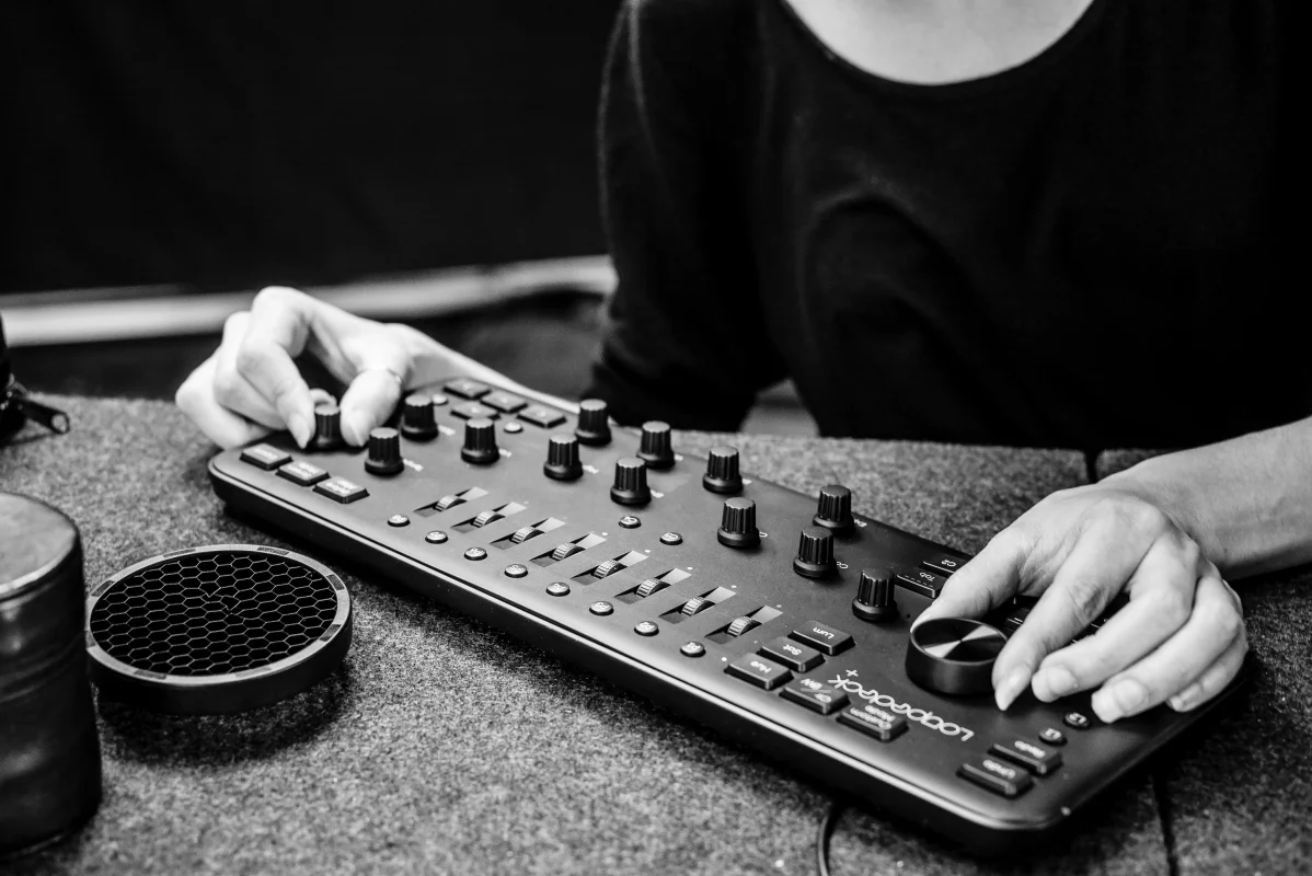 Loupedeck / контроллер для Lightroom и Photoshop - миниатюра 2