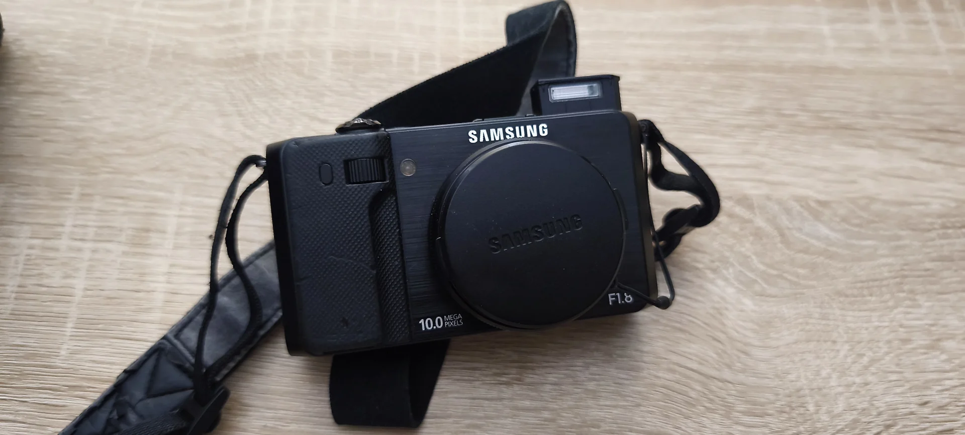 Фотоаппарат Samsung ex1 - миниатюра 4