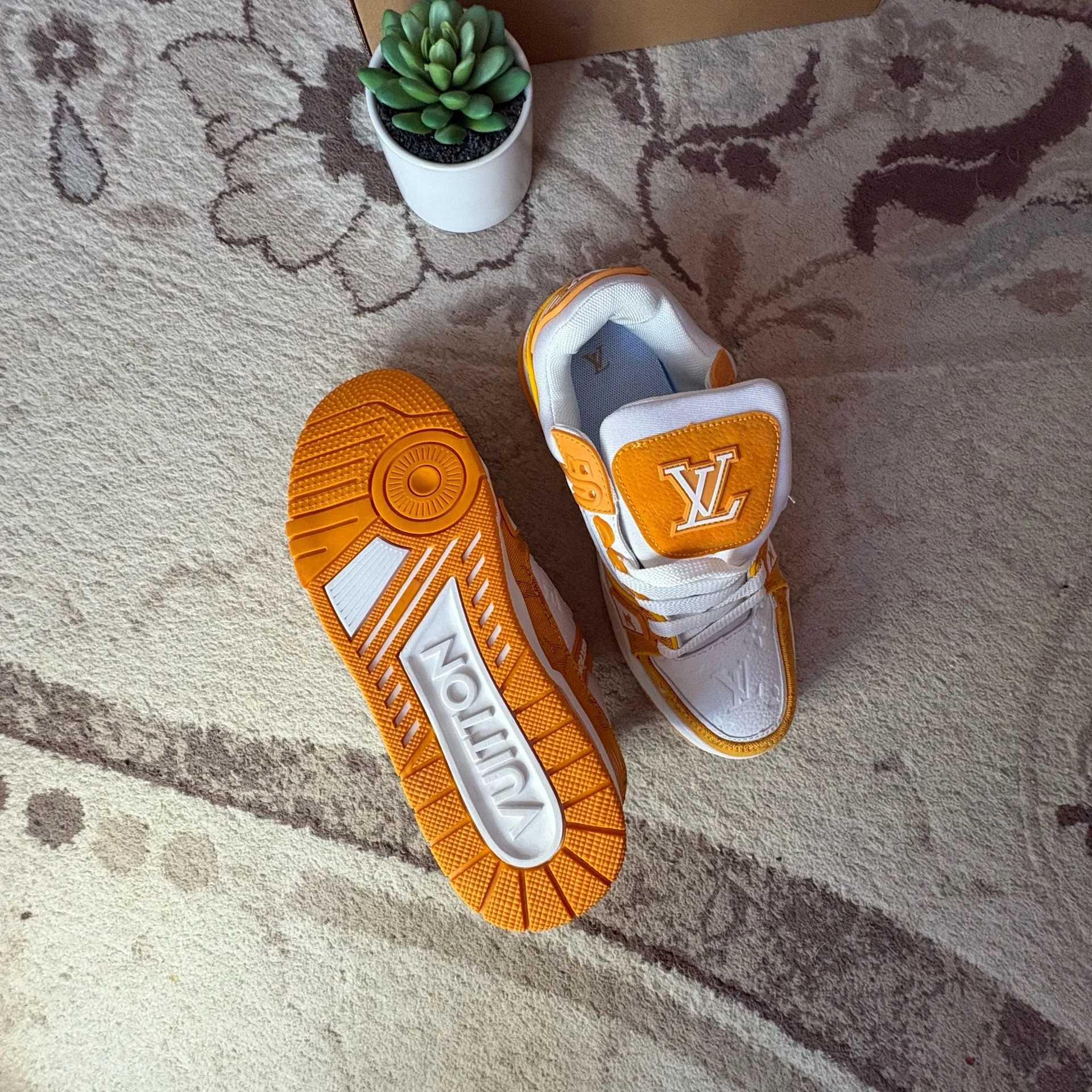 Louis Vuitton Trainer кроссовки новые - изображение 1