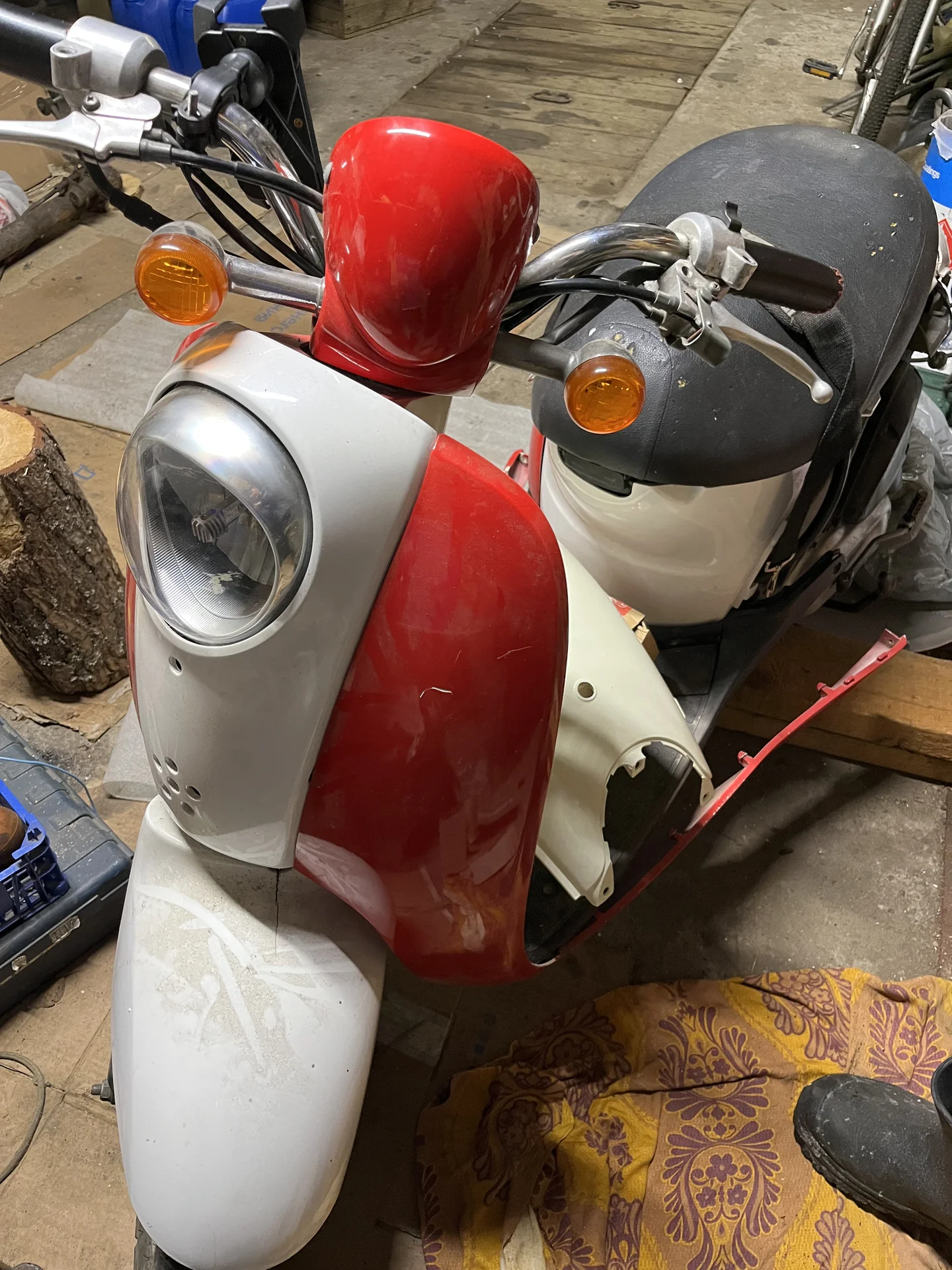 Honda Crea Scoopy AF55 (Под восстановление / в раз - миниатюра 3