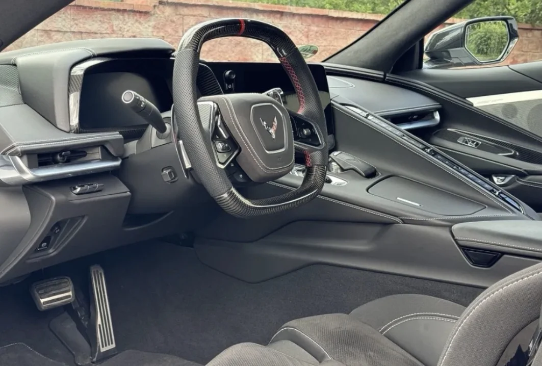 Corvette c8 2022 - миниатюра 8