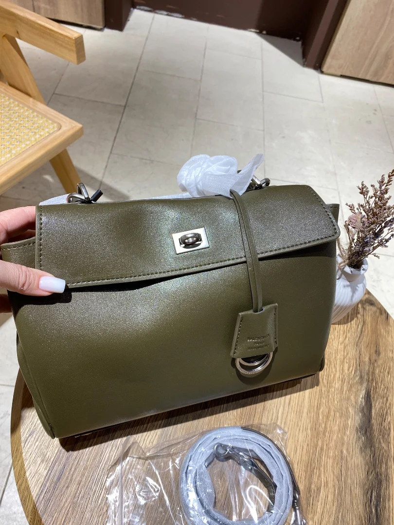 Сумка женская Balenciaga - миниатюра 4