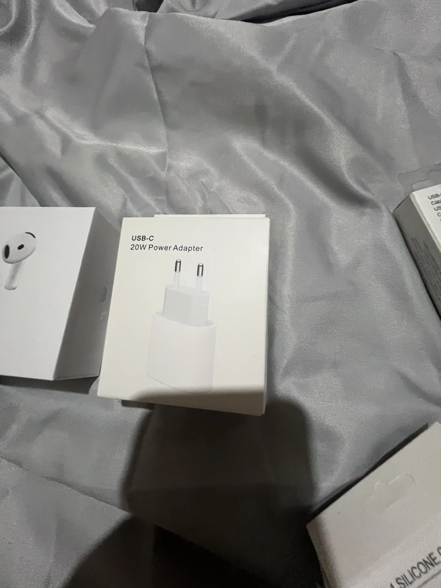 Air pods - миниатюра 4