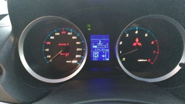 Шкалы приборной панели Mitsubishi Lancer X - миниатюра 8
