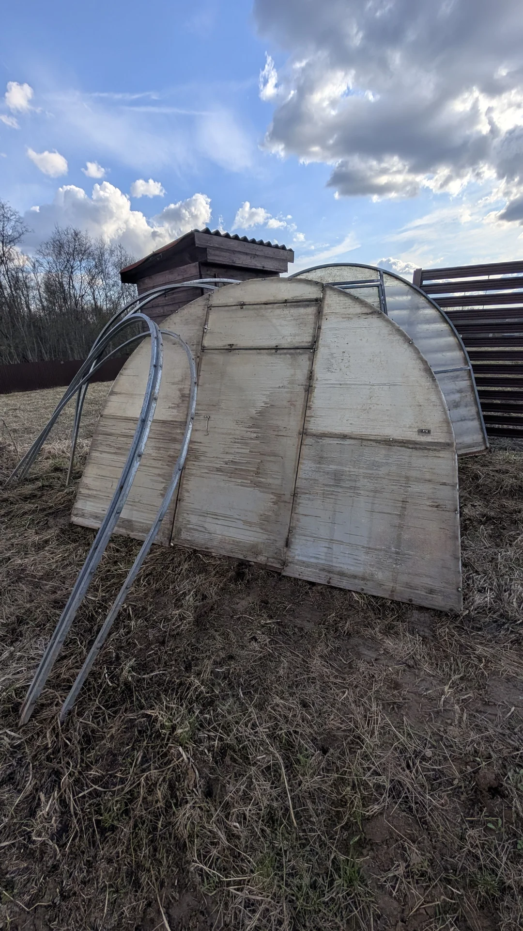 Теплица из поликарбоната