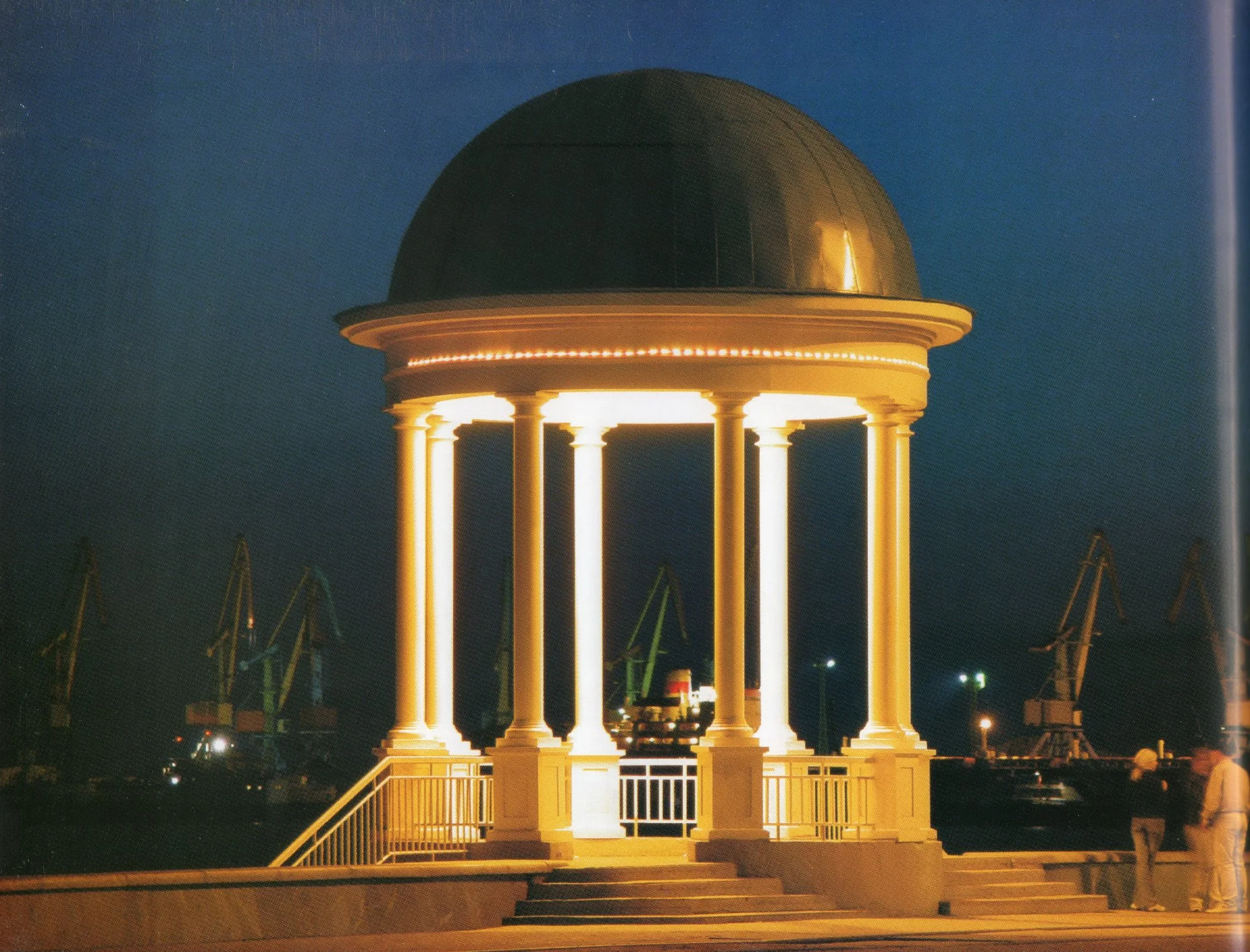 PDF Фотоальбом "Бердянск 180 лет" (2007) - миниатюра 4
