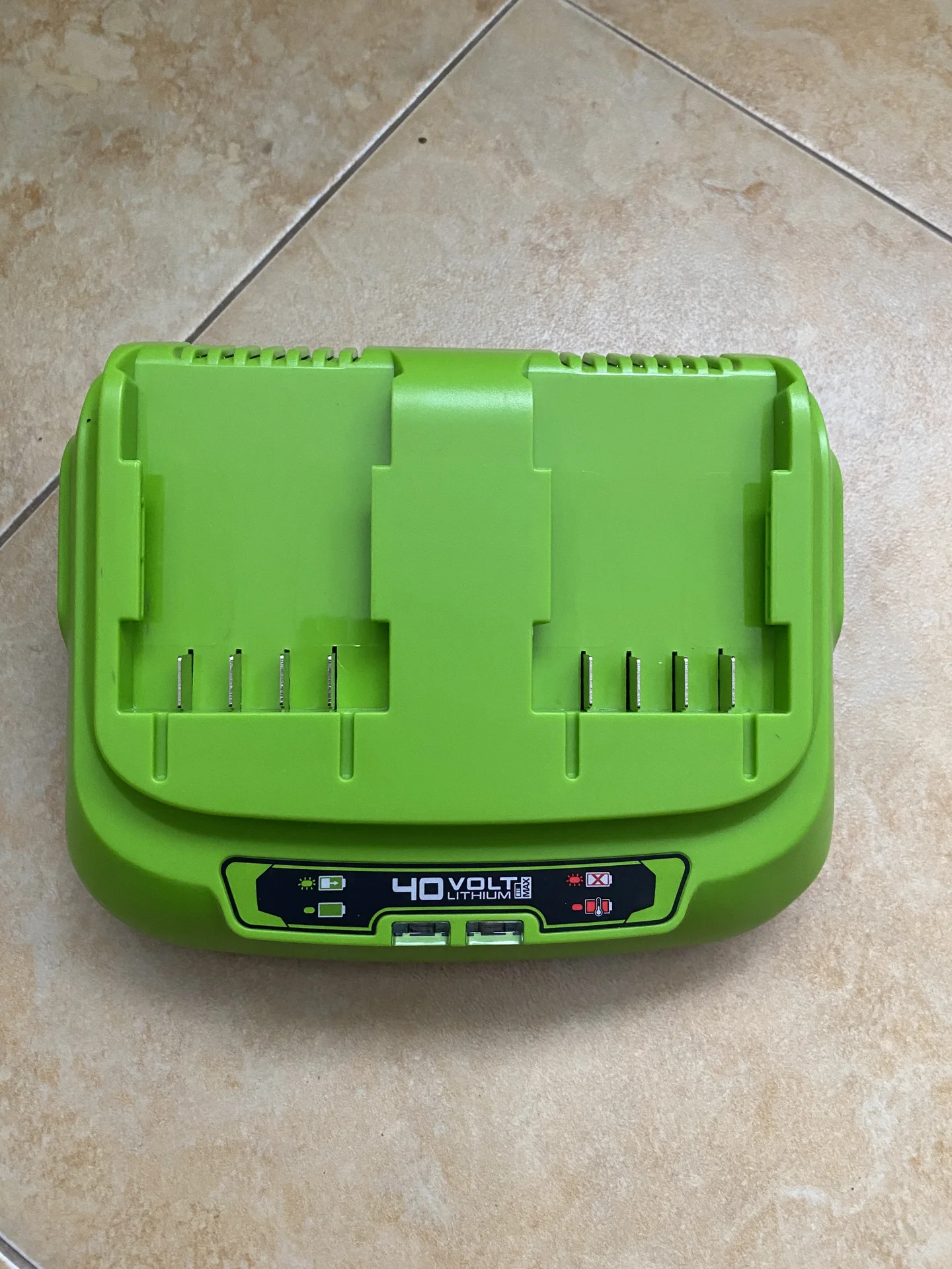 Зарядные устройства Greenworks 40В - миниатюра 3
