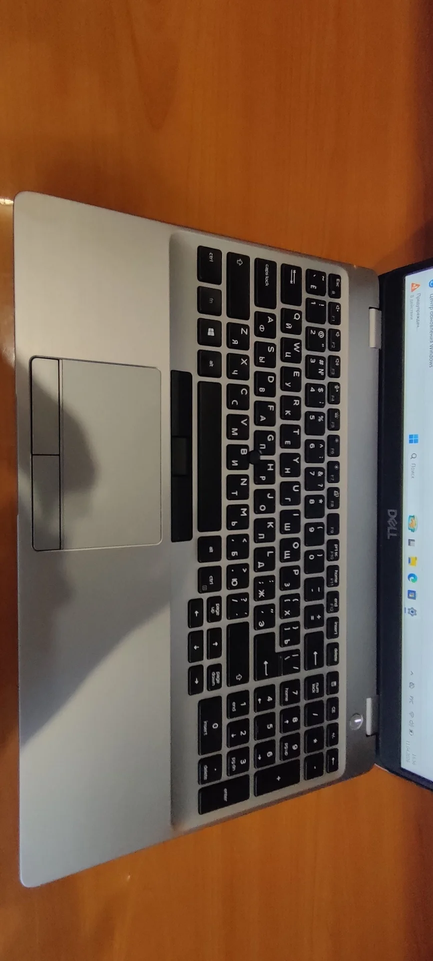Ноутбук Dell Latitude 5501 - миниатюра 3