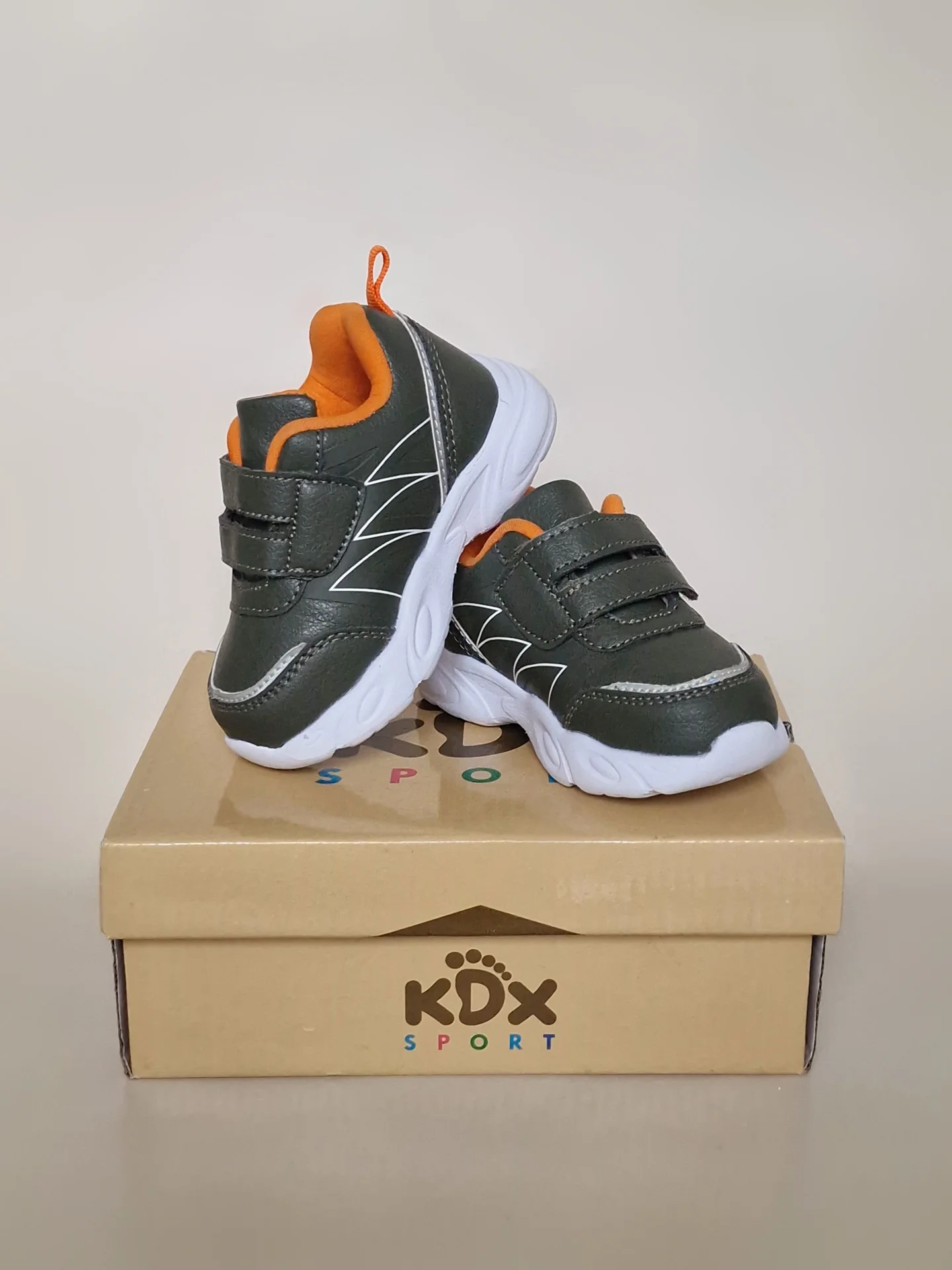 Кроссовки детские 21 KDX - изображение 1