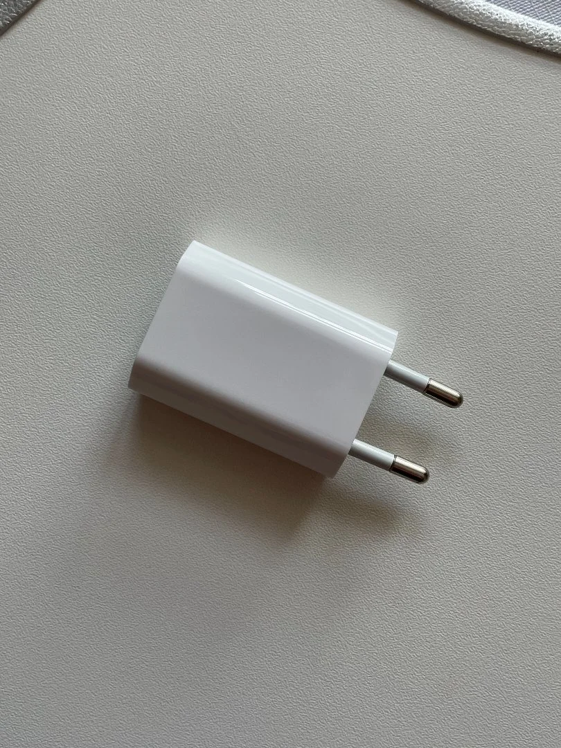 iPhone 11, 64 ГБ, SIM + eSIM - миниатюра 4