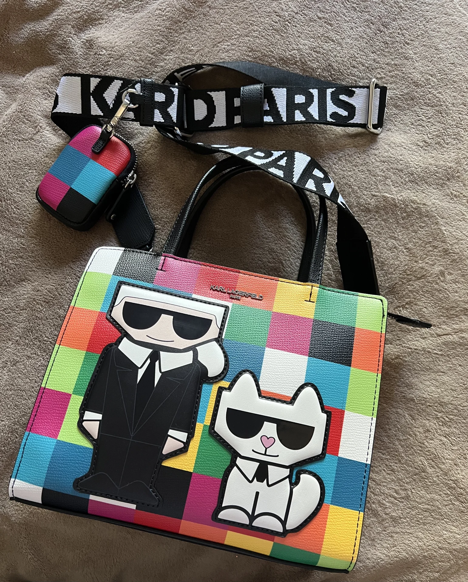 Сумка Karl Lagerfeld - изображение 1