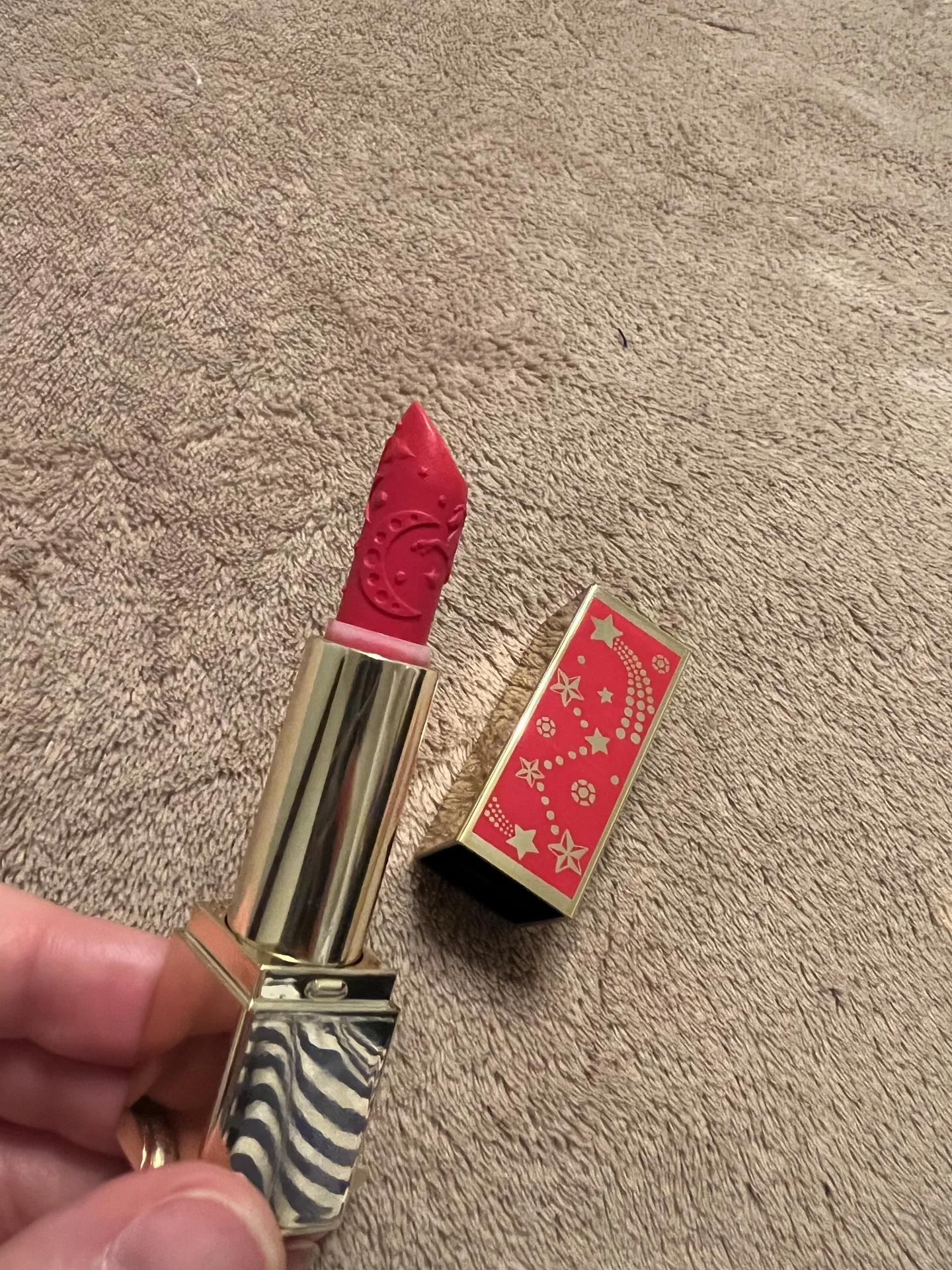 Помада Estée Lauder - изображение 1