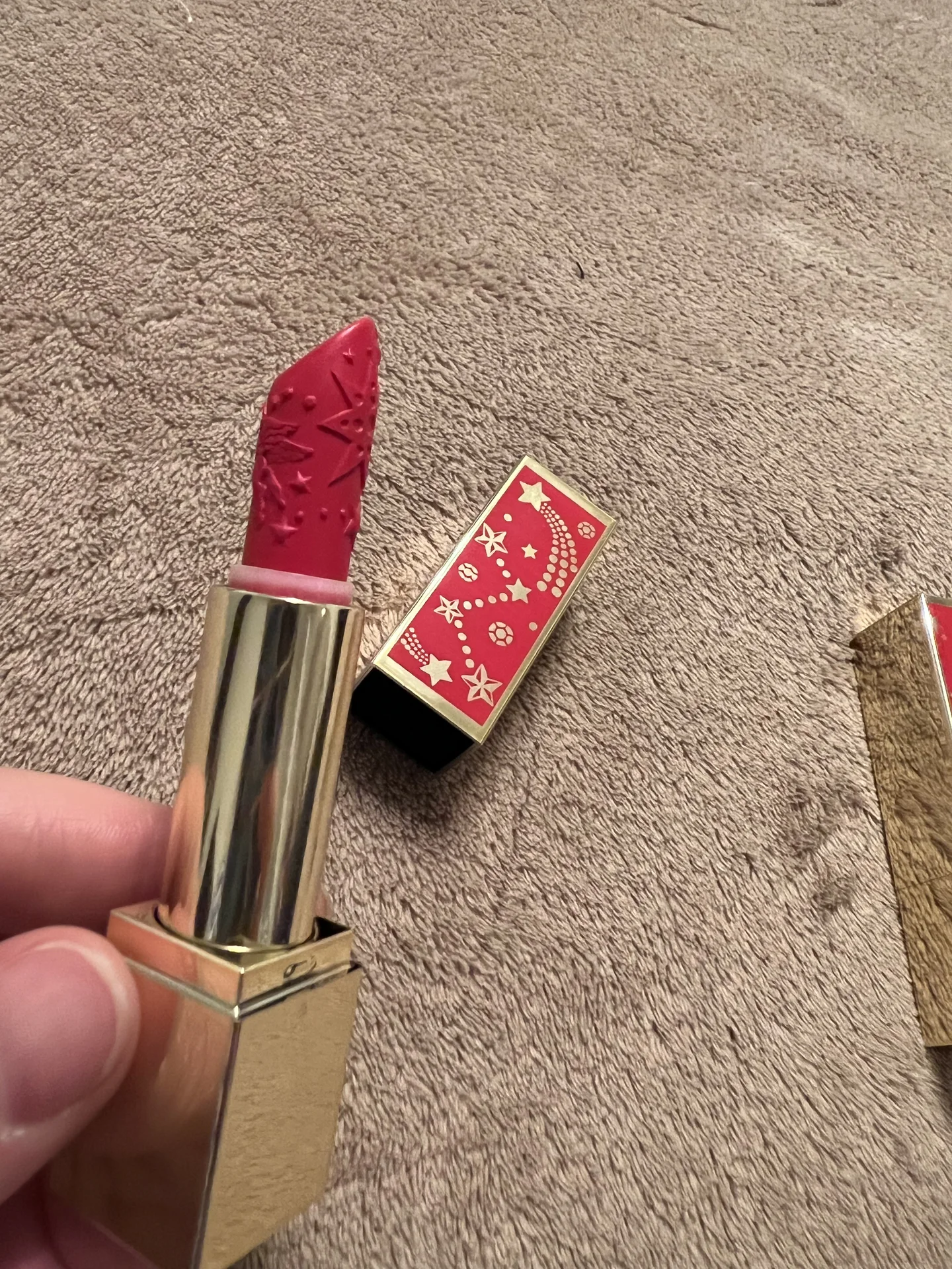 Помада Estée Lauder - миниатюра 3
