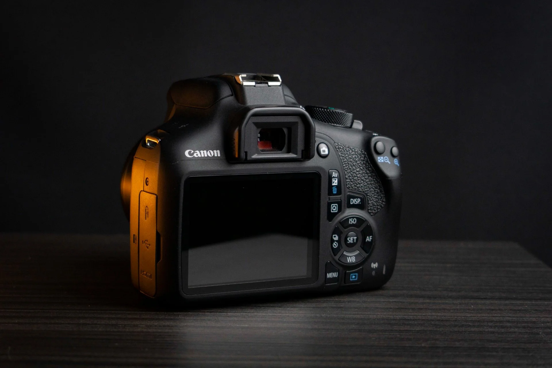 Canon EOS 1300D + 50mm f1.8 - миниатюра 4