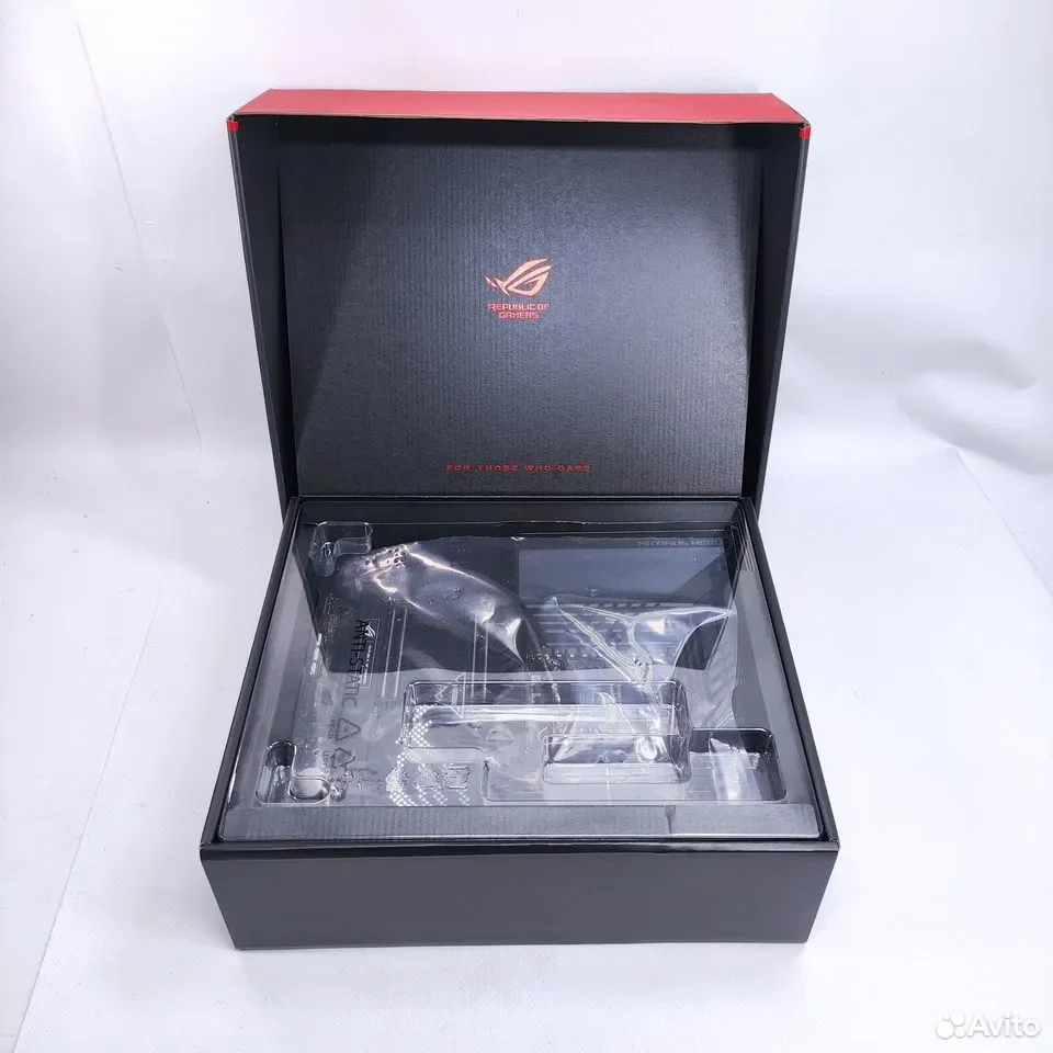ASUS ROG Maximus Z690 Hero / ATX, LGA1700 / 90MB18E0-M0EAY0 - миниатюра 6