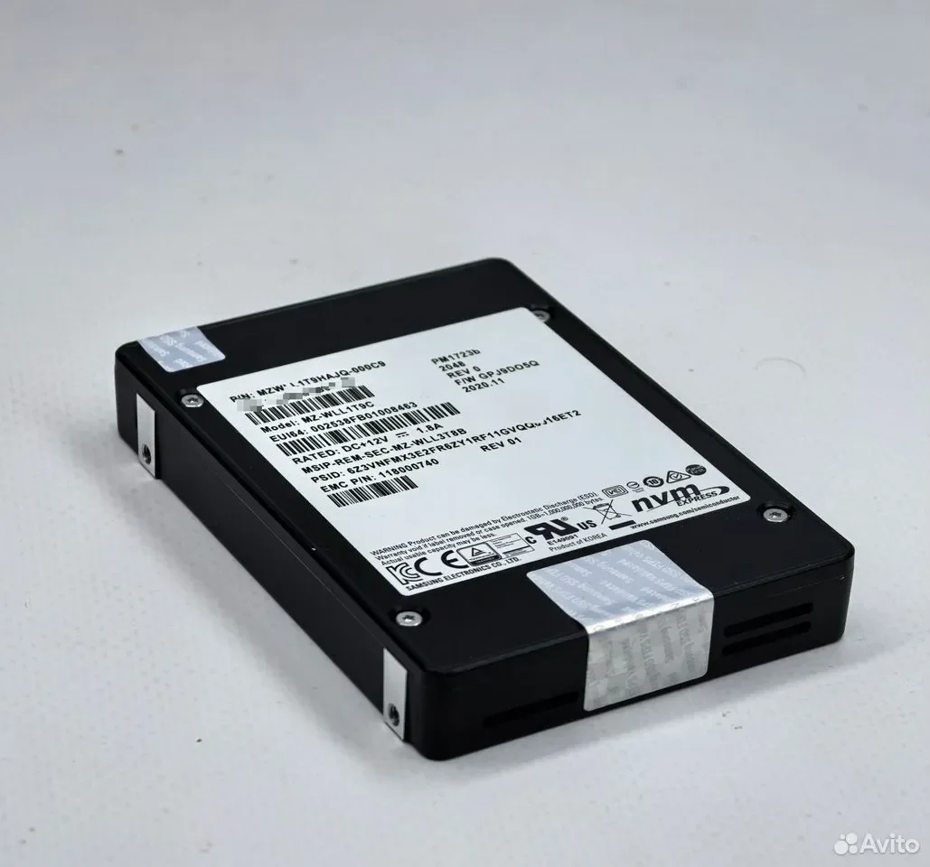 Samsung PM1723b 1,92tb U2 / 3100/2000mbs / MZ-WLL1T9C / MZWLL1T9HAJQ-000C9 - миниатюра 3