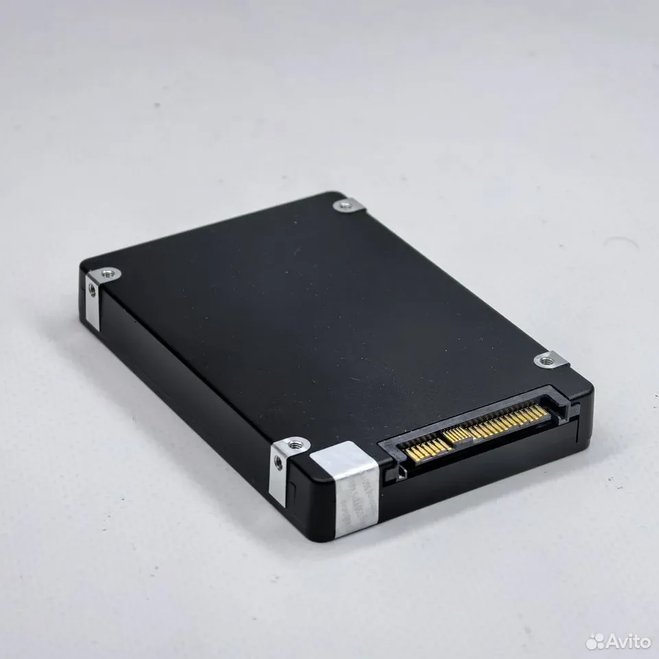 Samsung PM1723b 1,92tb U2 / 3100/2000mbs / MZ-WLL1T9C / MZWLL1T9HAJQ-000C9 - миниатюра 5