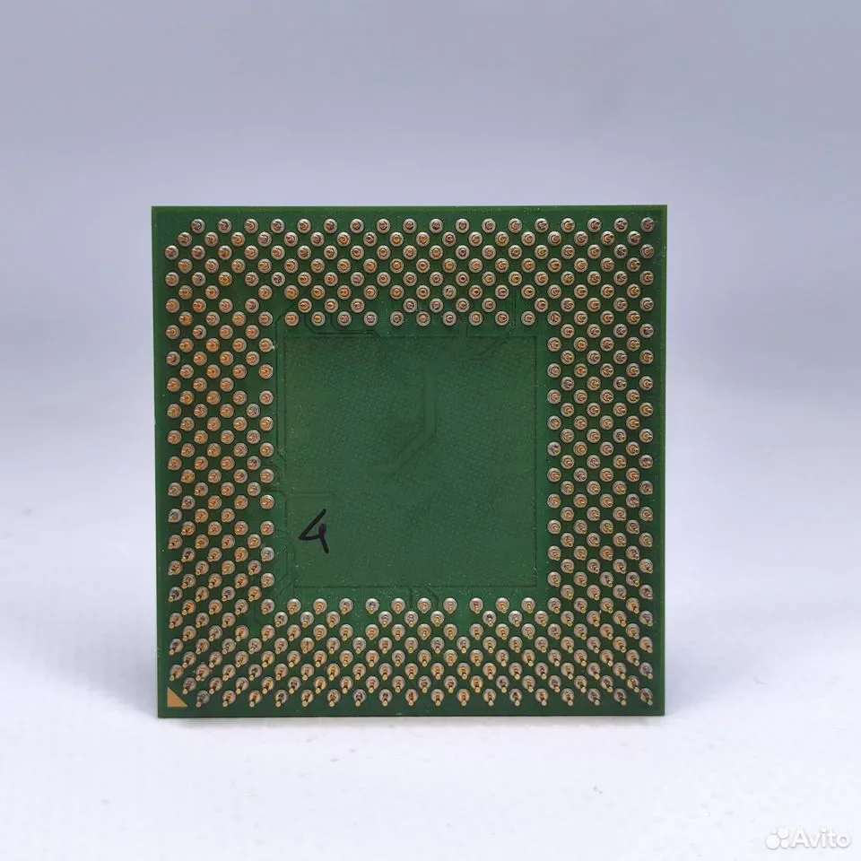 AMD AthlonXP 2000+ Thoroughbred / socket 462 (Socket A), 1667mhz / AXDA2000DUT3C - миниатюра 3