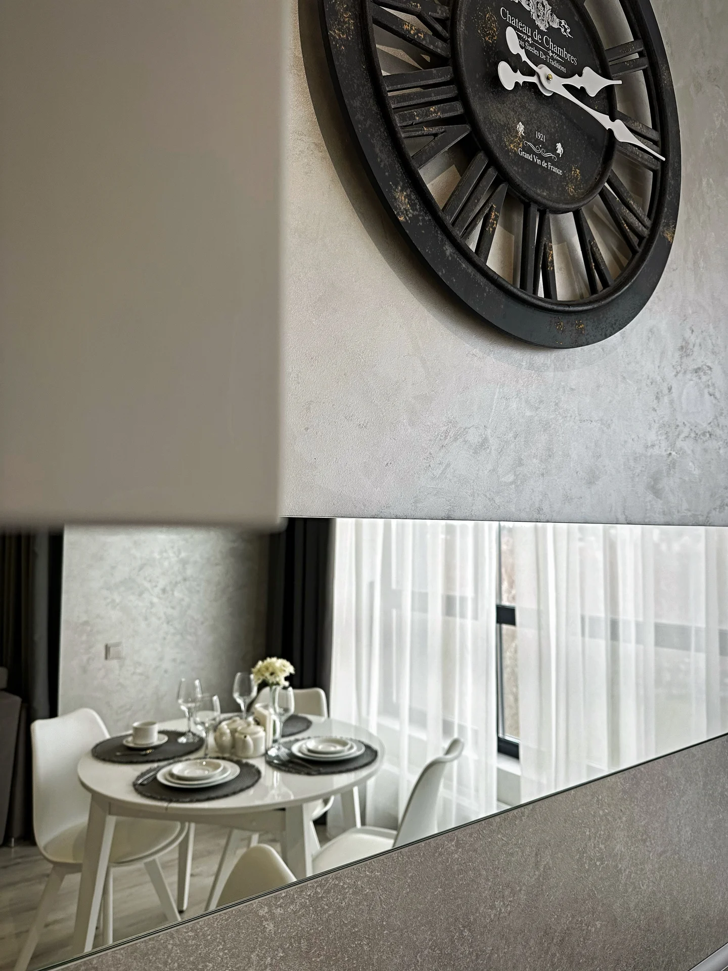 Уютные апартаменты в Kristall Hotel & SPA - миниатюра 4