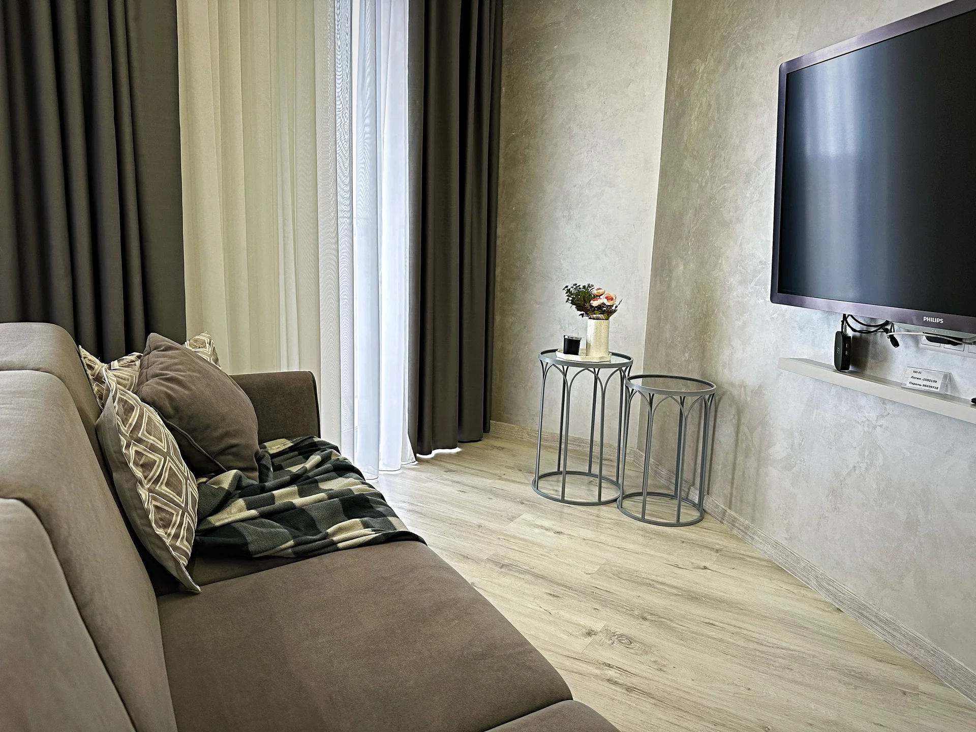 Уютные апартаменты в Kristall Hotel & SPA - миниатюра 6