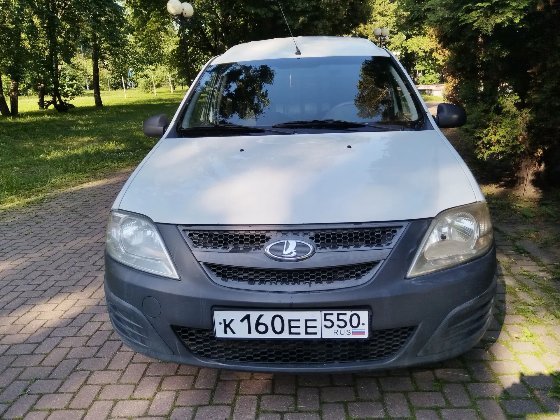Прадам автомобиль Lada Largus - изображение 1