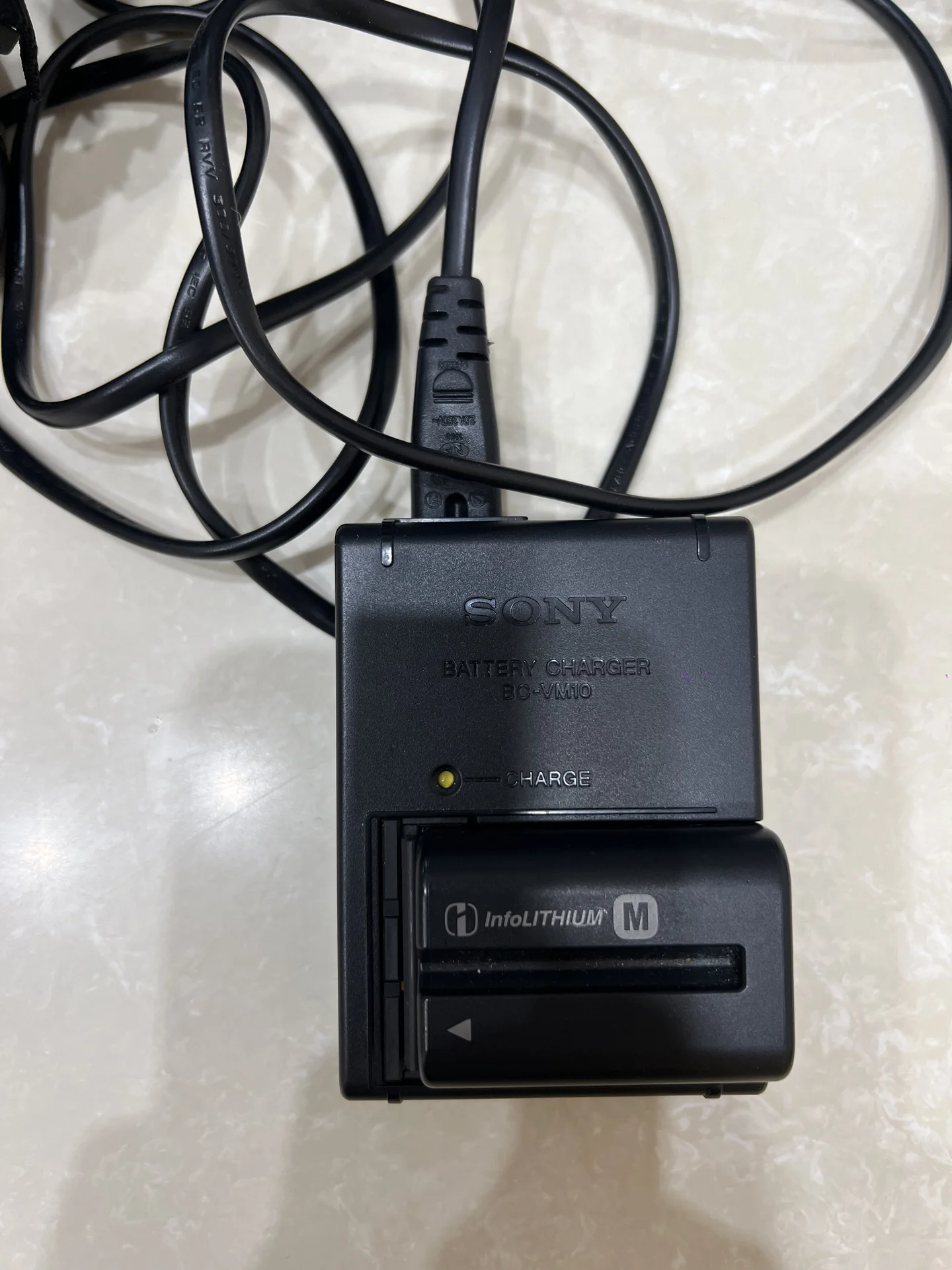 Фотоаппарат sony A 450 - миниатюра 4