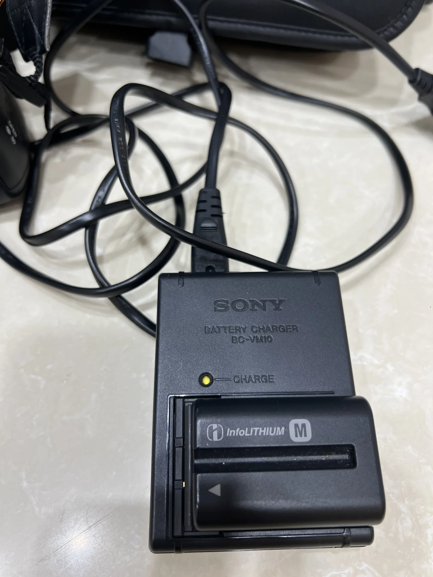 Фотоаппарат sony A 450 - миниатюра 5