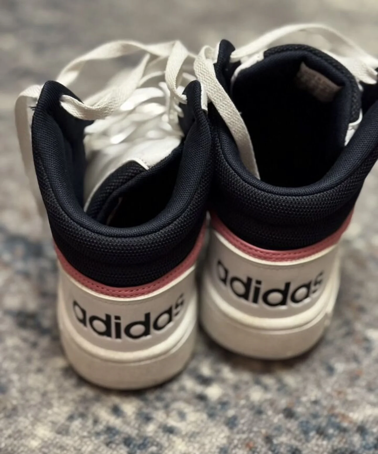 Кроссовки женские adidas 38.5 - миниатюра 4