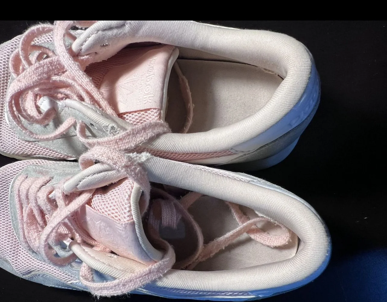 Женские кроссовки Reebok 37,5 - миниатюра 4