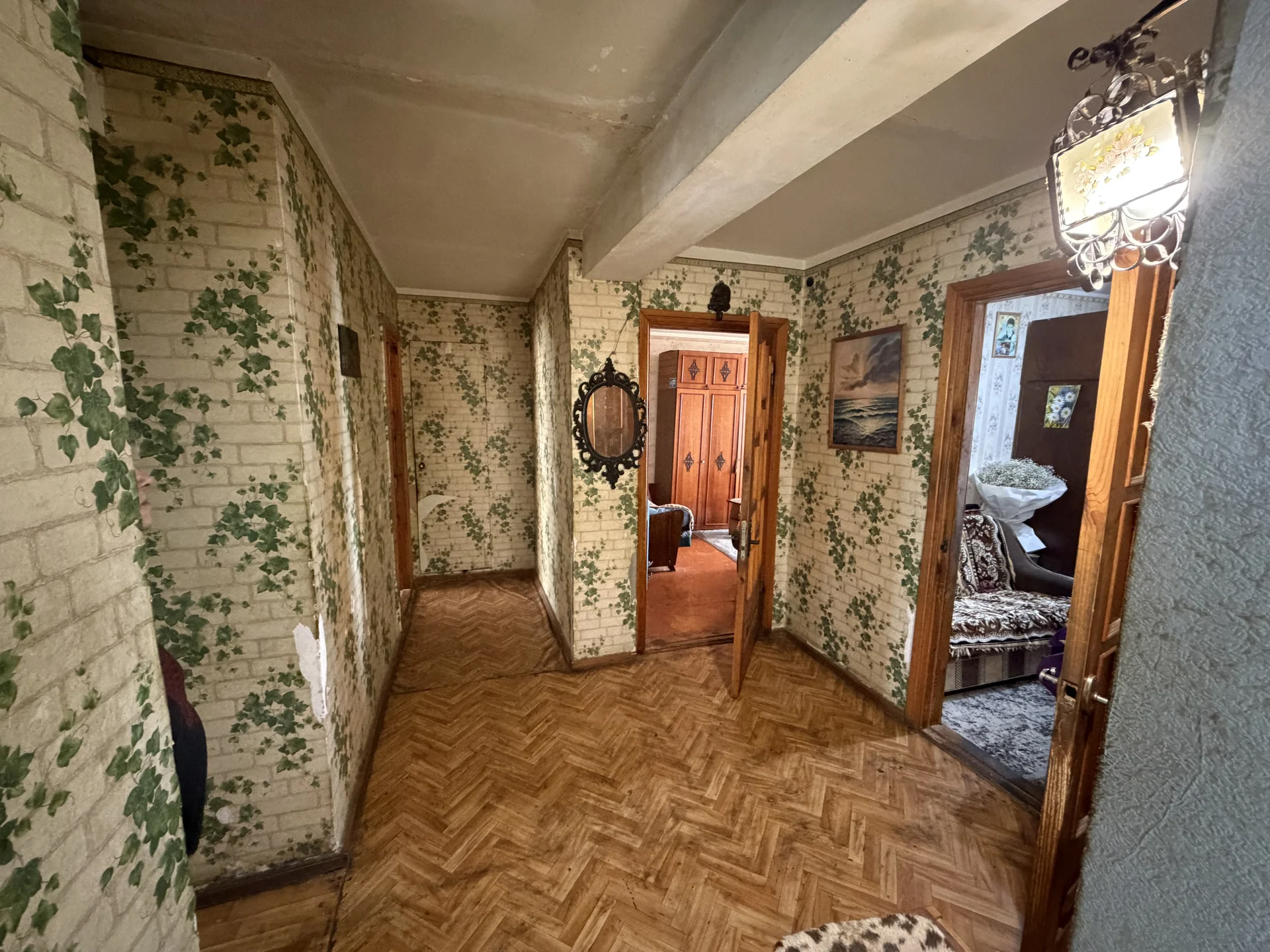 Продам 3 комнатную квартиру