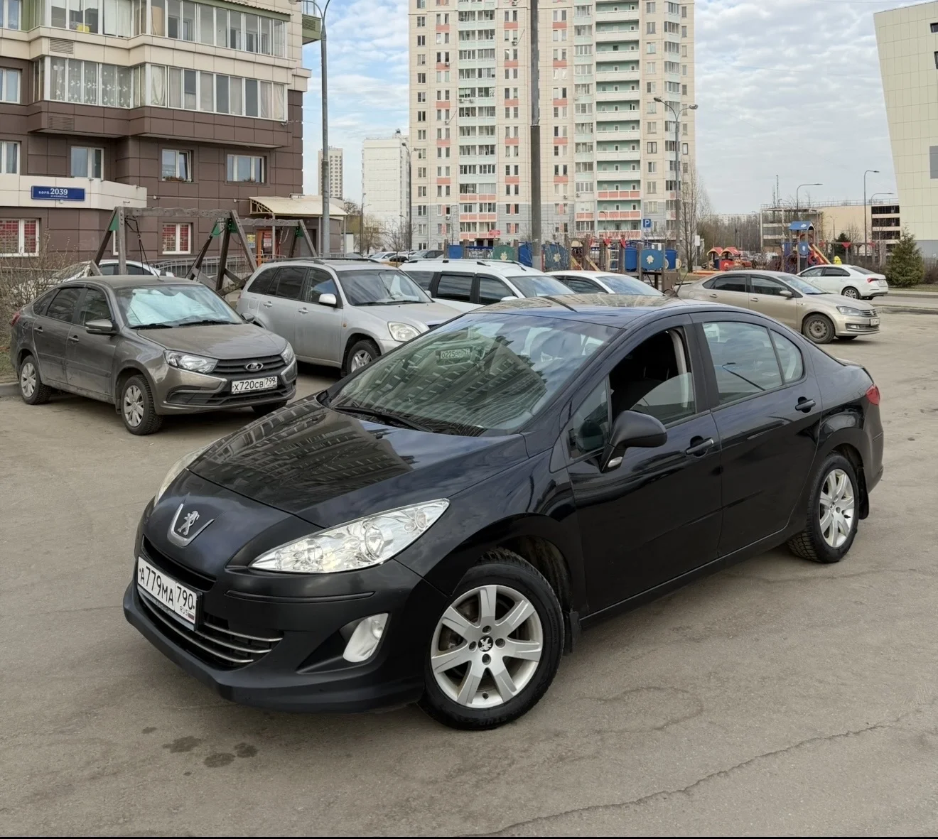 Peugeot 408 - изображение 1