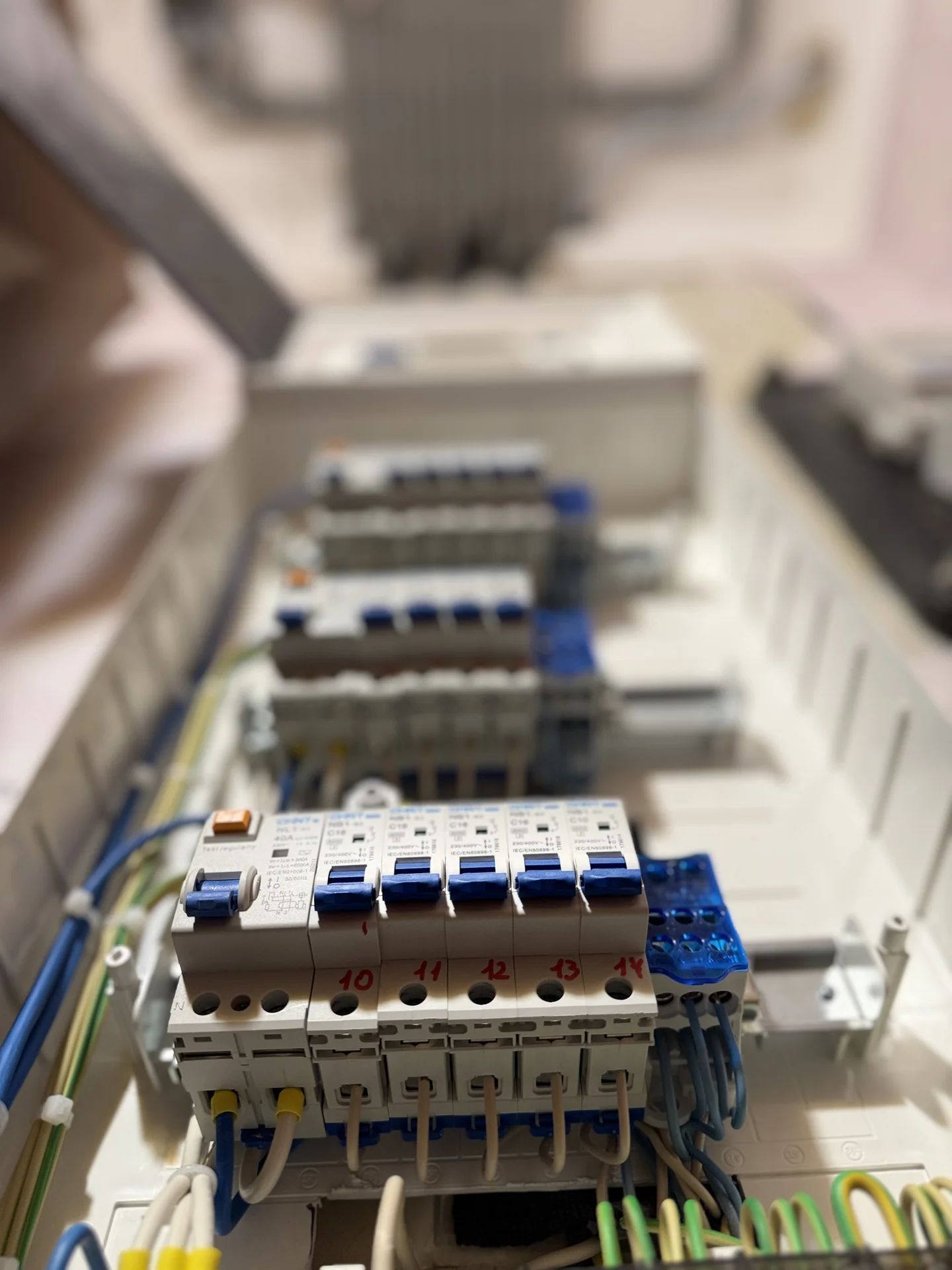 Электрик - миниатюра 6