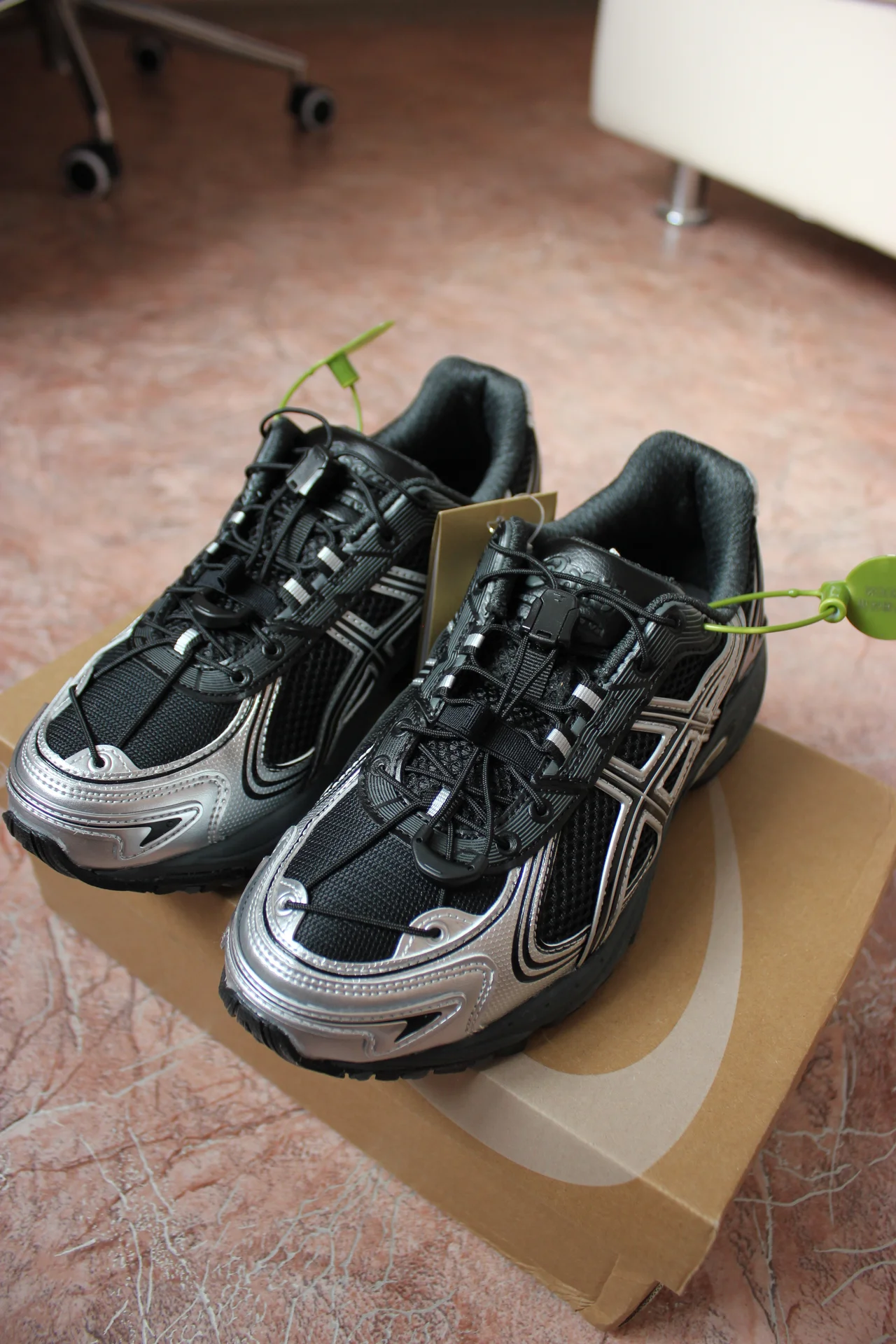 Кроссовки ASICS GEL-KAHANA TR V4 - миниатюра 4