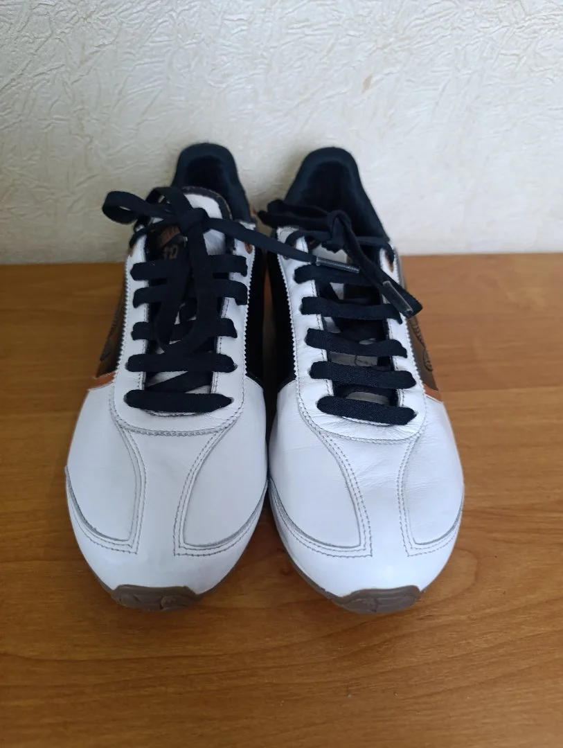 Кроссовки adidas Оригинал - миниатюра 3