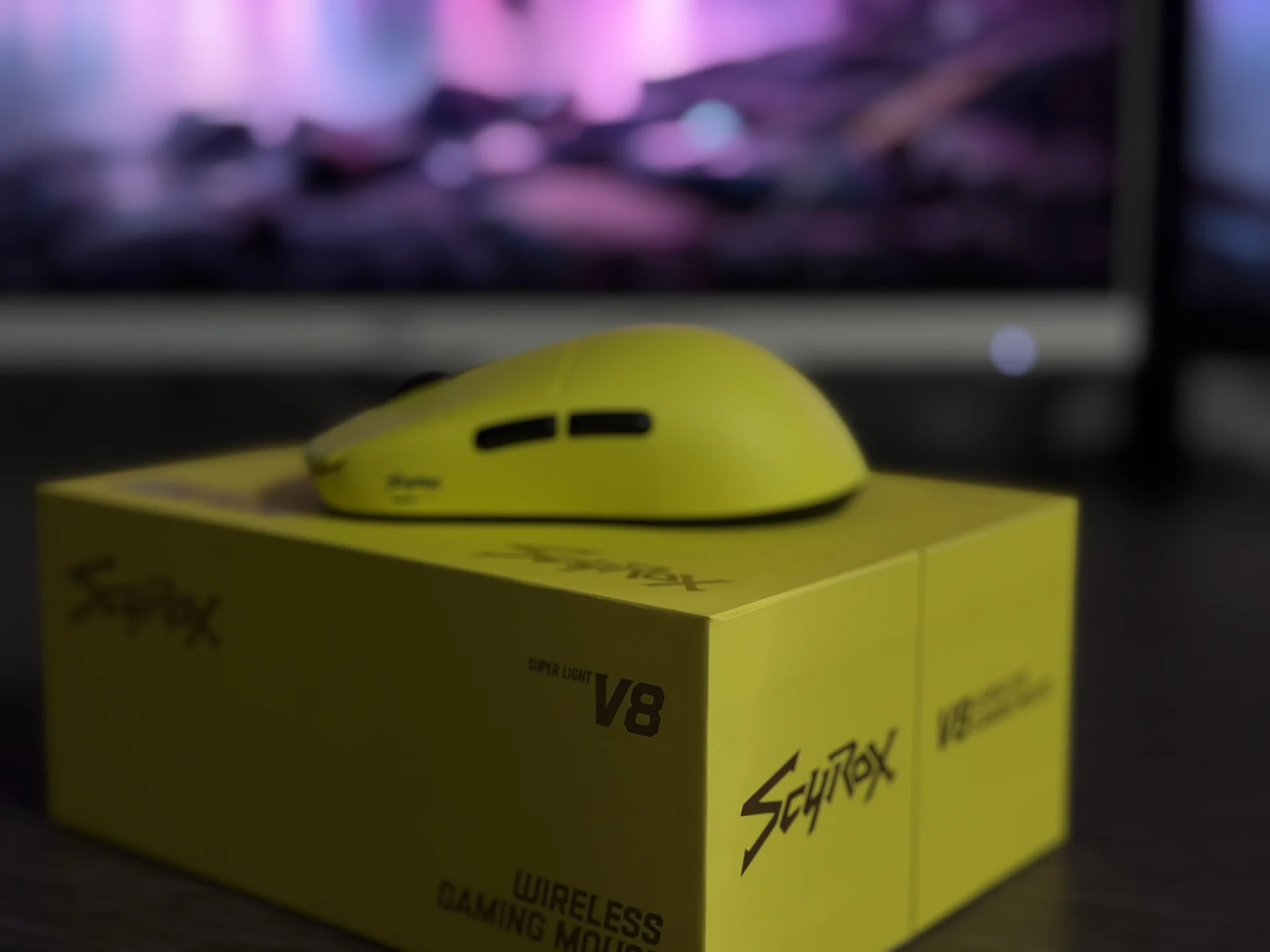 Новая игровая мышь Scyrox V8 Yellow 1 шт. в наличии - миниатюра 3