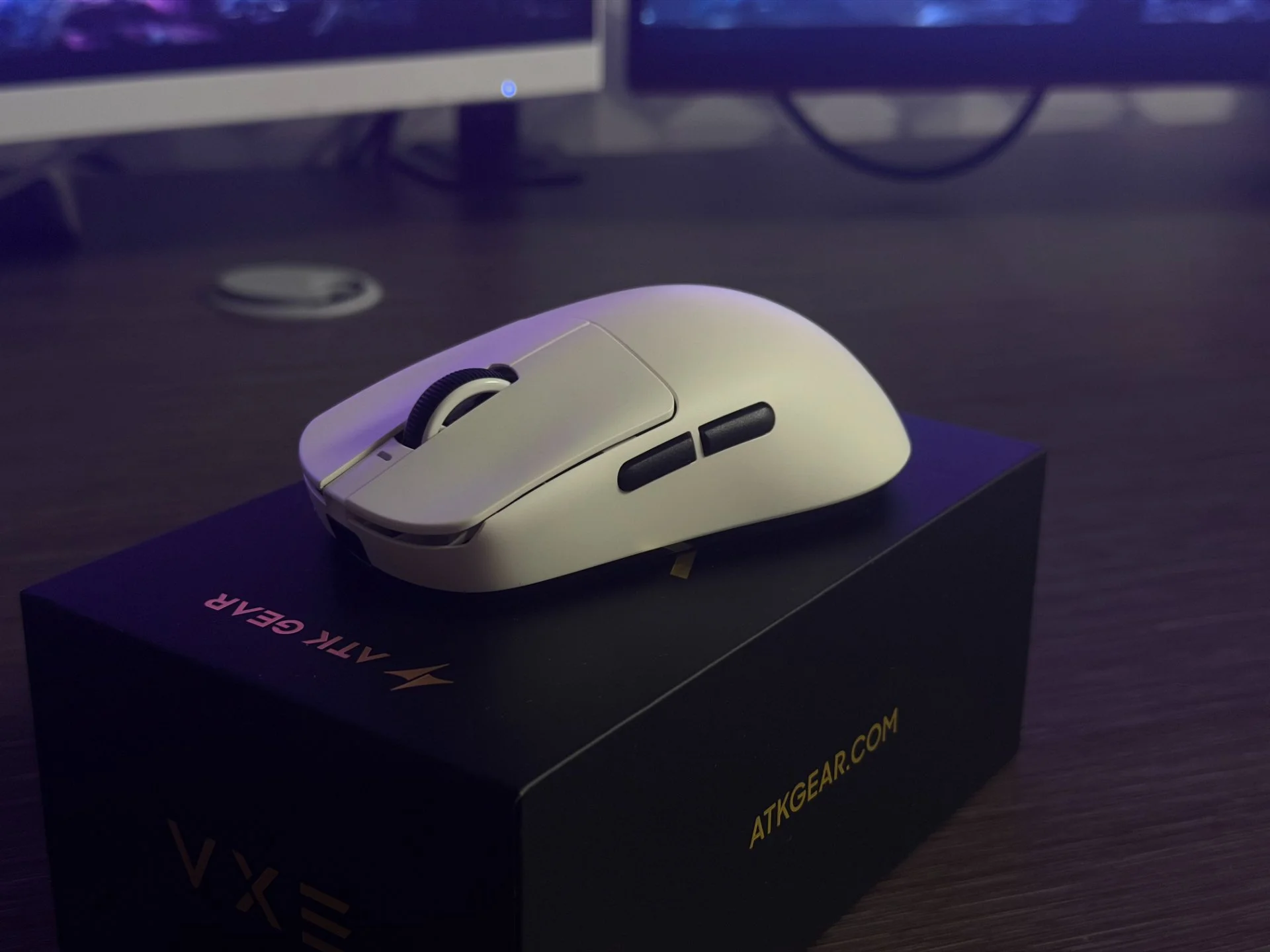 Новая Игровая Мышь ATK VXE R1 PRO Белая - миниатюра 6