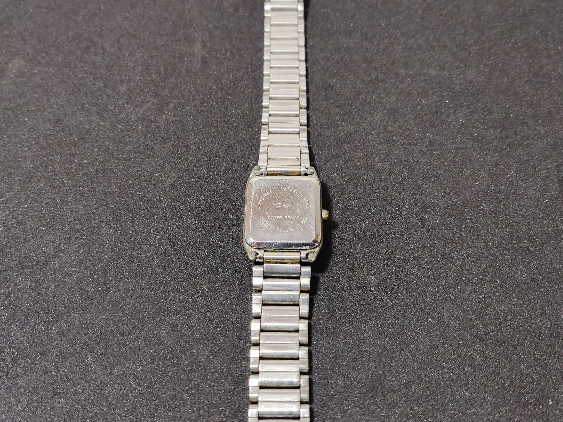 Часы женские Q&Q Quartz Water Resist - миниатюра 5