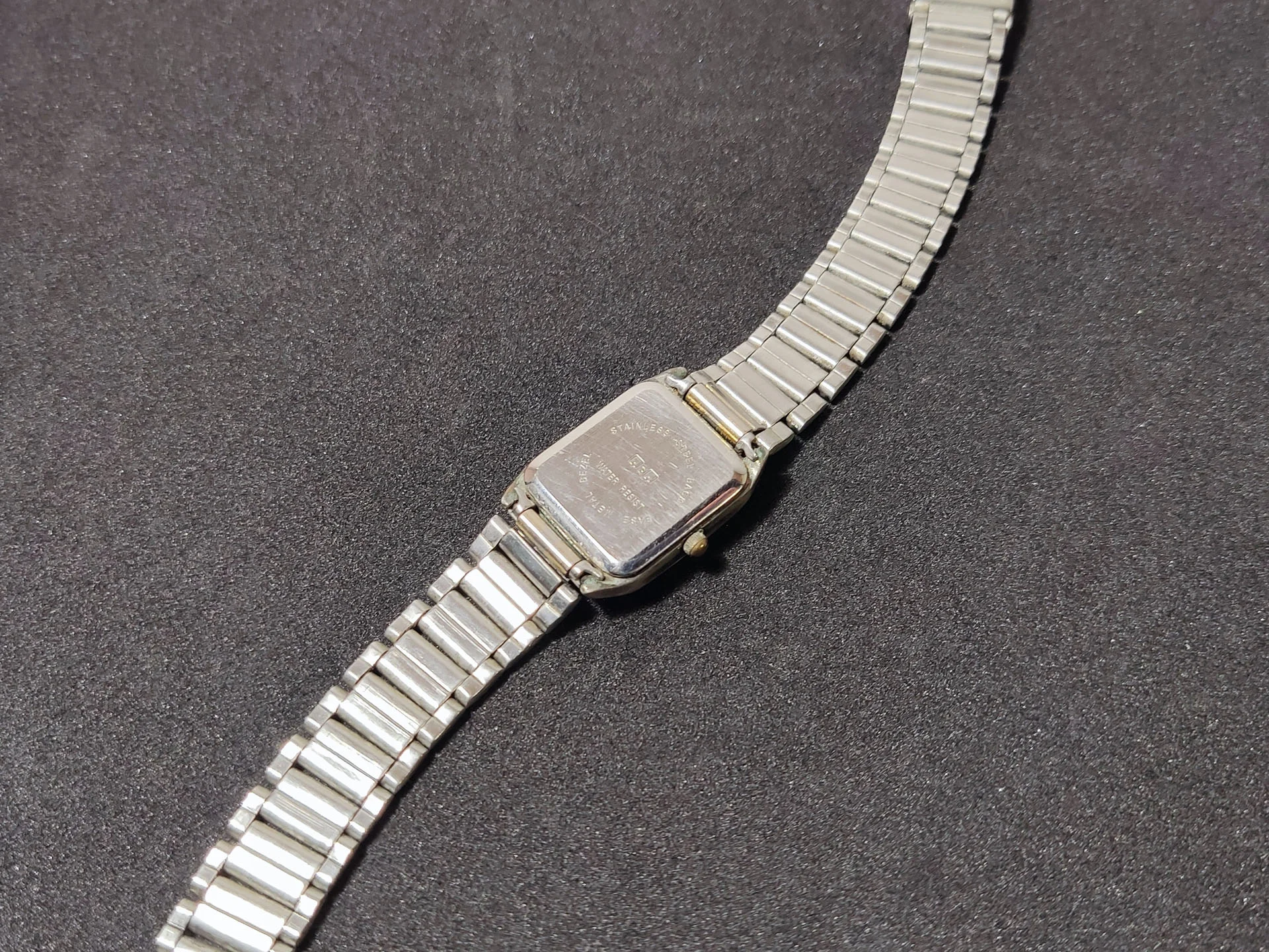 Часы женские Q&Q Quartz Water Resist - миниатюра 6