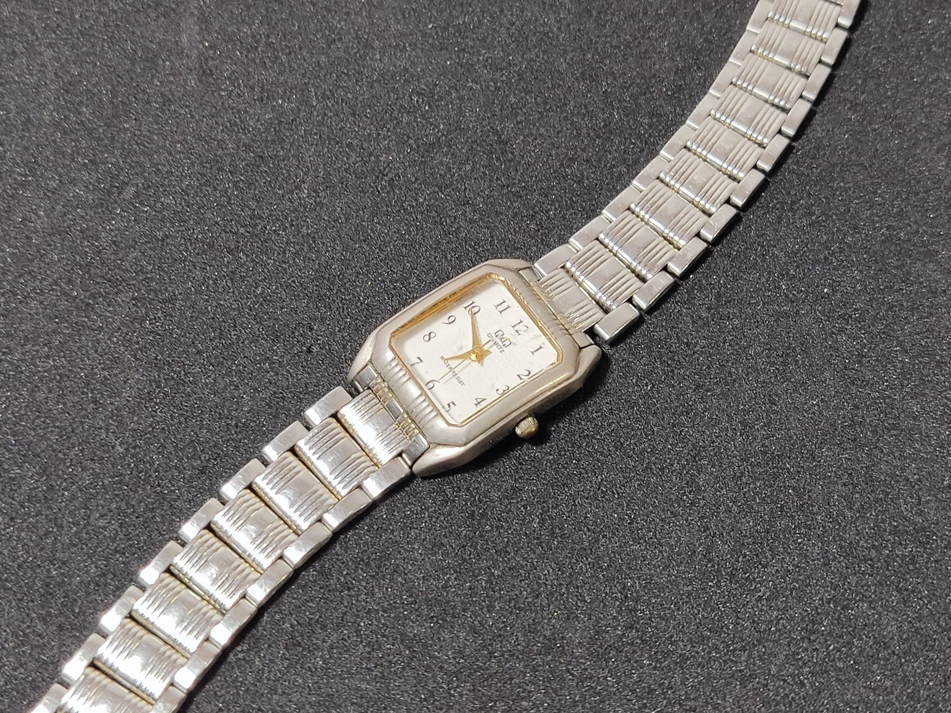 Часы женские Q&Q Quartz Water Resist - миниатюра 7