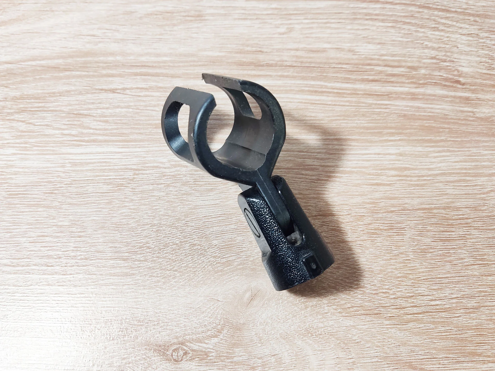 Держатель для микрофона Shure - миниатюра 8
