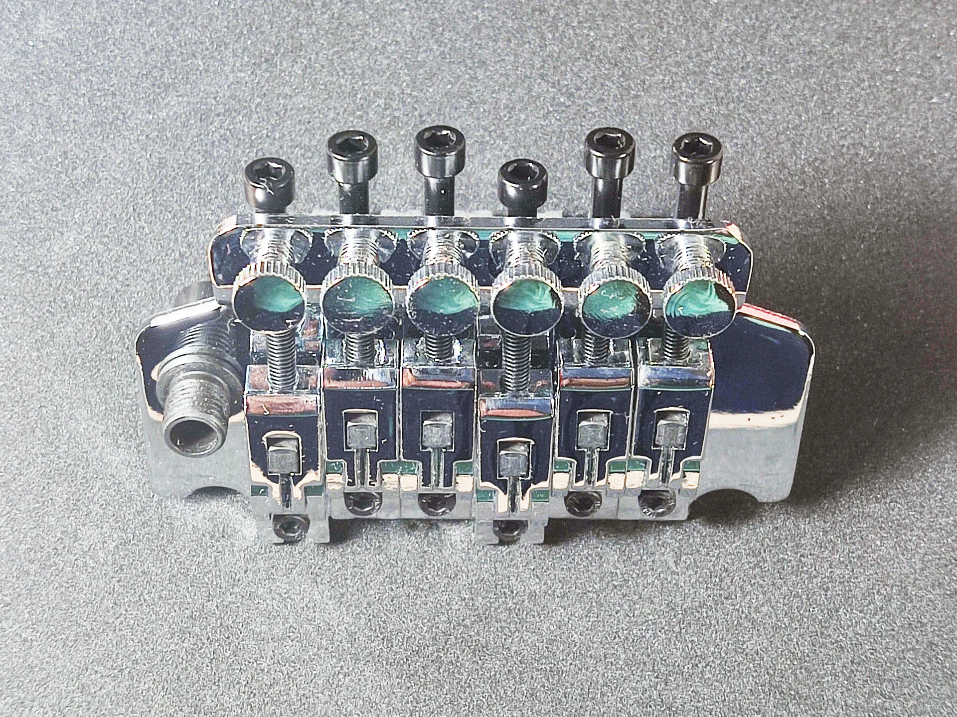 Тремоло система типа Floyd Rose для электрогитары - миниатюра 4