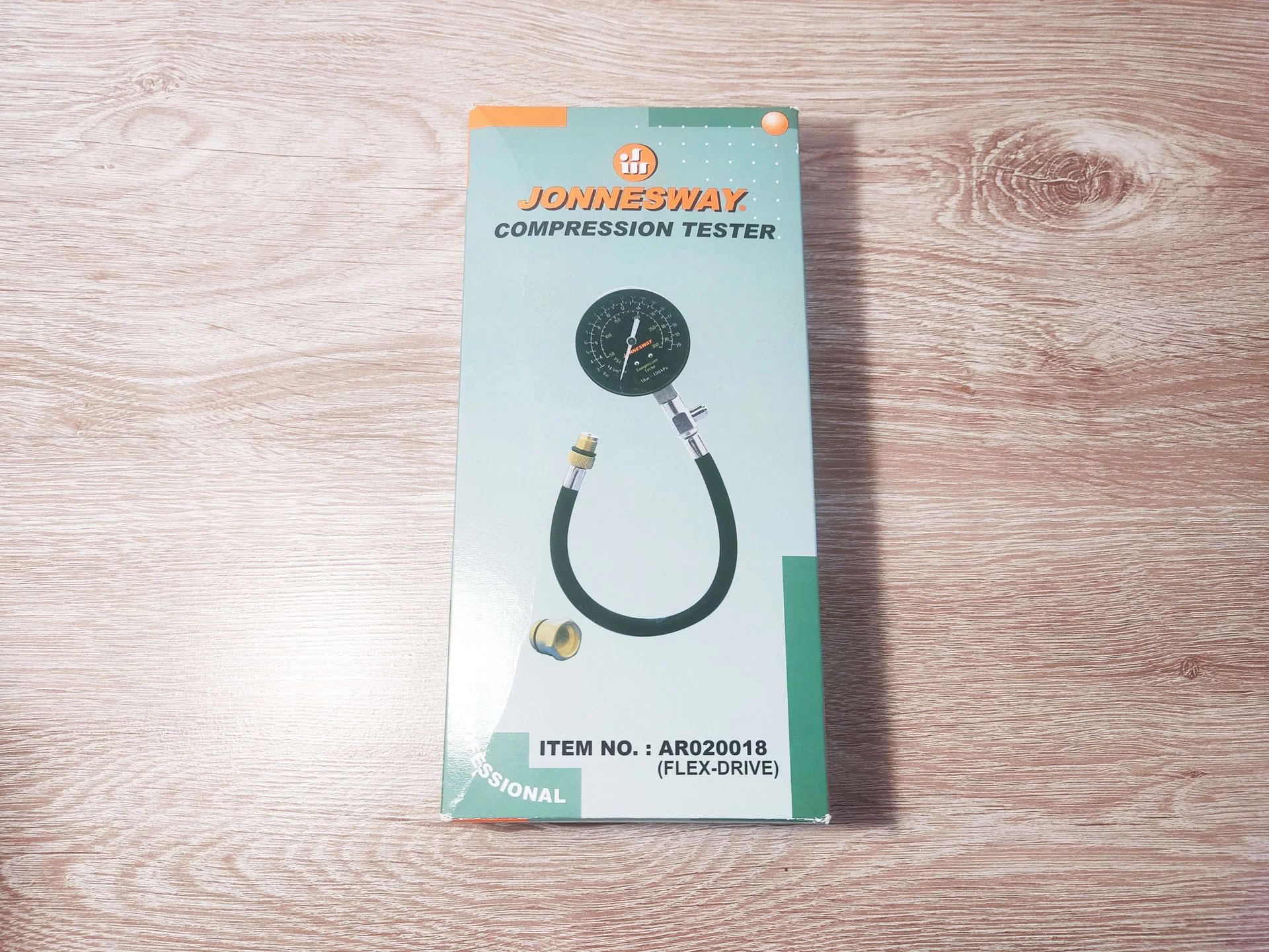 Компрессометр Jonnesway для бензиновых двигателей - миниатюра 9