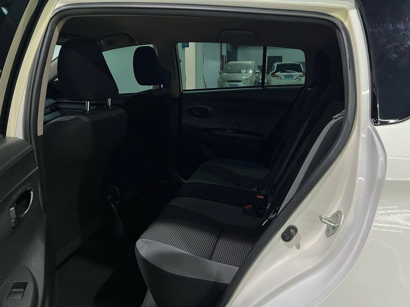 Toyota Vios 2022 - миниатюра 8
